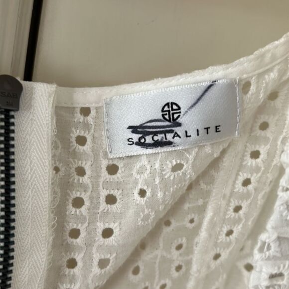 New no tags socialite crochet puff sleeve crop top large - Picture 6 of 8